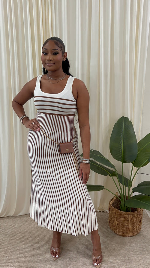 👗 Coastal Lines Maxi Dress (Desert Sand)